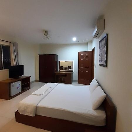 The Six Hotel-Hoang Long Son 3 مدينة هوشي منه المظهر الخارجي الصورة